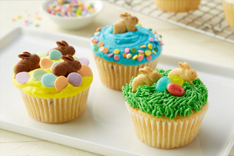 Bunny Graham Cupcakes | Annie‘s