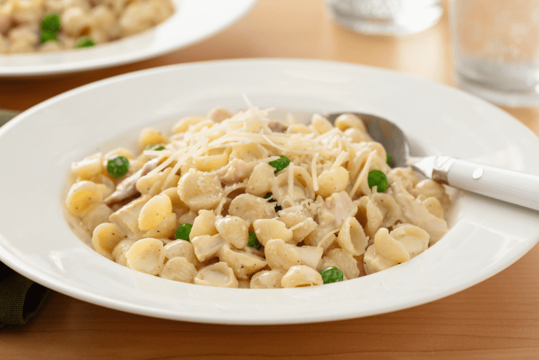 Chicken and Peas Shells & Cheese | Annie‘s